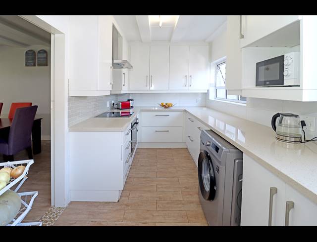 3 BEDROOM TOWNHOUSE FOR SALE IN FAIRLAND
